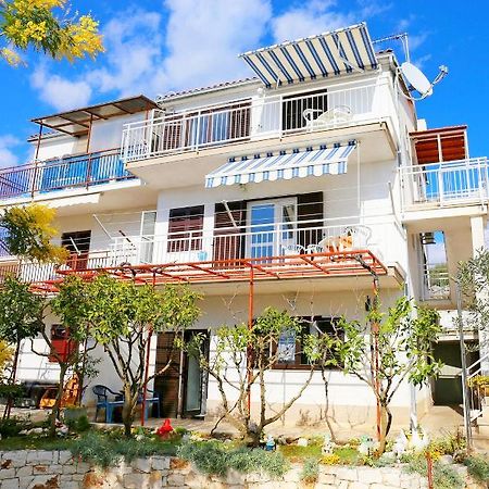 Apartmani Gabric Trogir Bagian luar foto